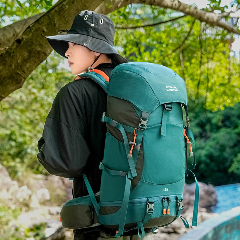 Professional Hiking Backpack Large Capacity 35L